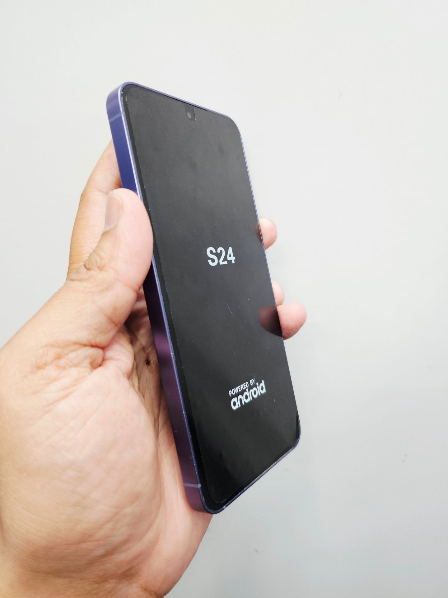 Samsung S24