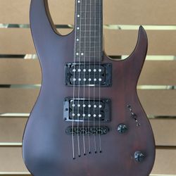 Mitchell MM100 Mini Double-Cutaway Electric Guitar Walnut Stain
