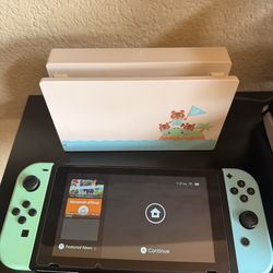Nintendo Switch - Animal Crossing Limited Edition