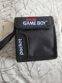 Vintage Nintendo Gameboy pocket carrying case