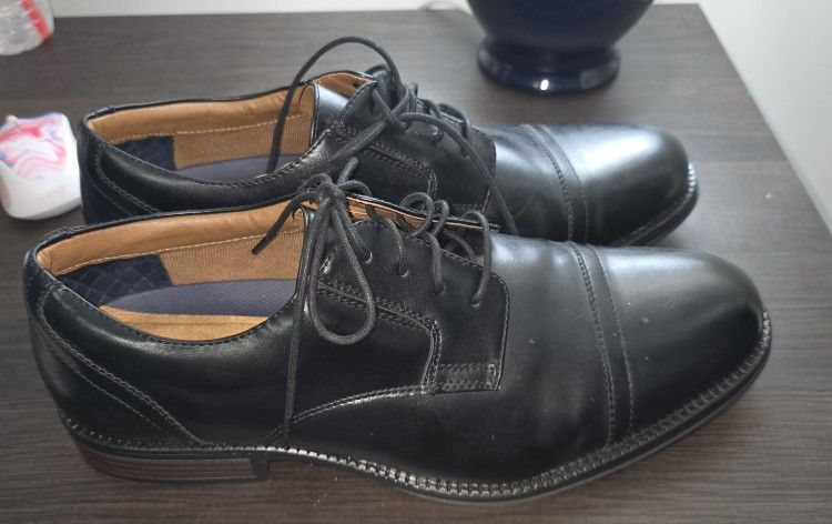 Men's Dockers Dress Shoes Size 10.5
