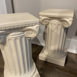 Set Of small pillars