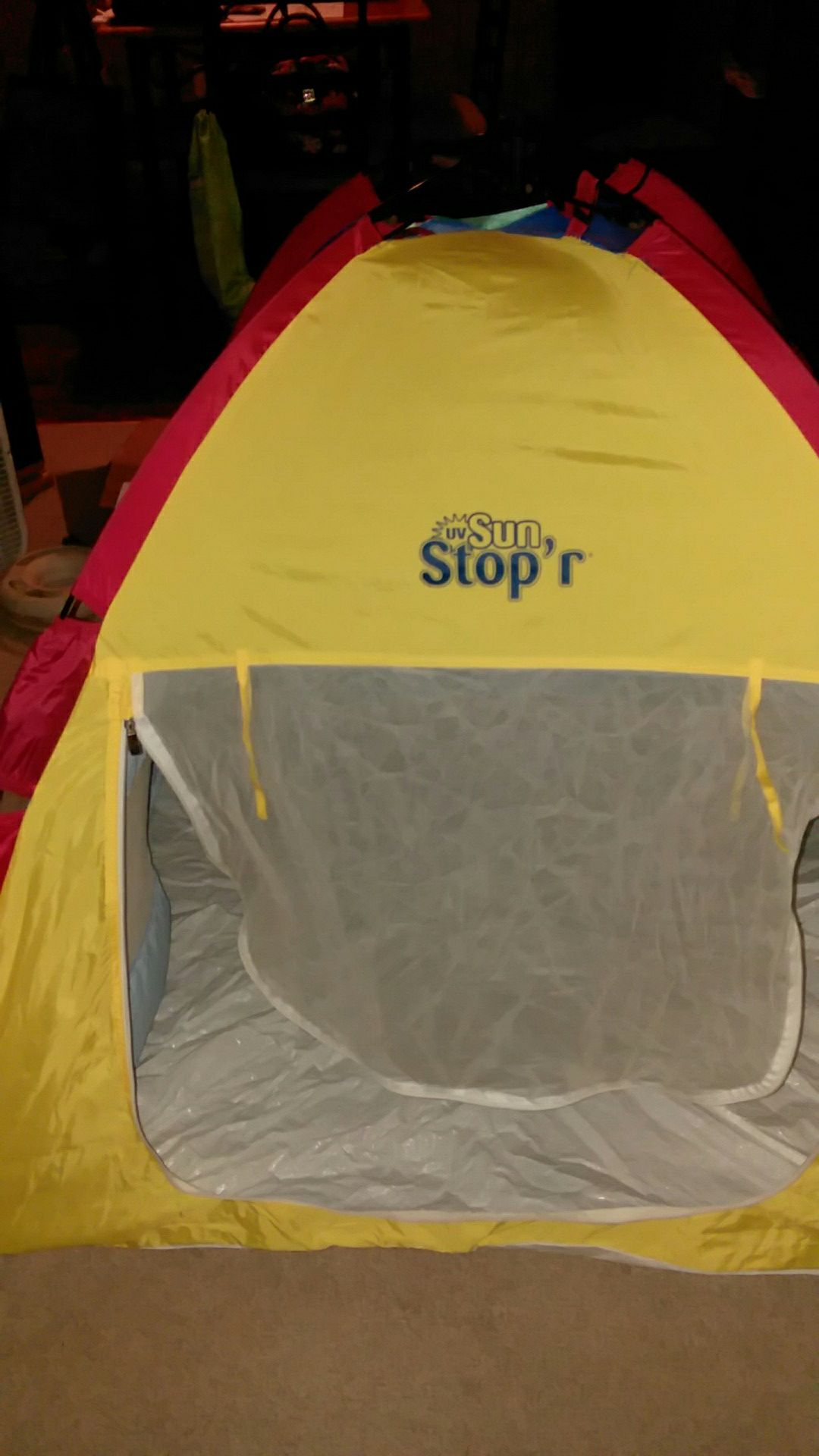 Uv Sun Stop'R tent