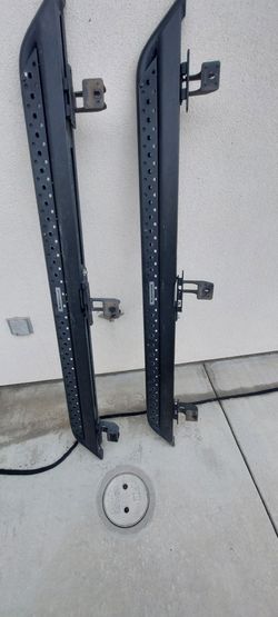 Jeep Rubicon Go Rhino running boards