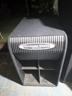 Crown xls602 amp, 18”inch sub