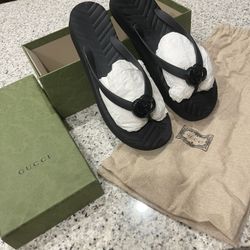 Women’s Sandals