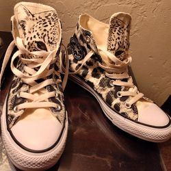 Converse Chuck Taylor All Star Cheetahs Size 8