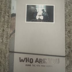 EXO Suho Kim Junmyeon The Fourth Mini Album Who Are You 