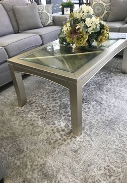 Coffee table set