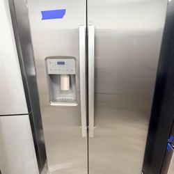 New GE Counter Depth Side By Side Refrige 