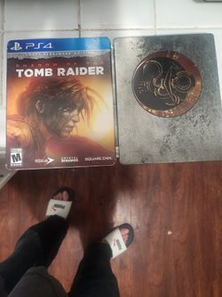 PS4 game Tomb Raider Steelbook