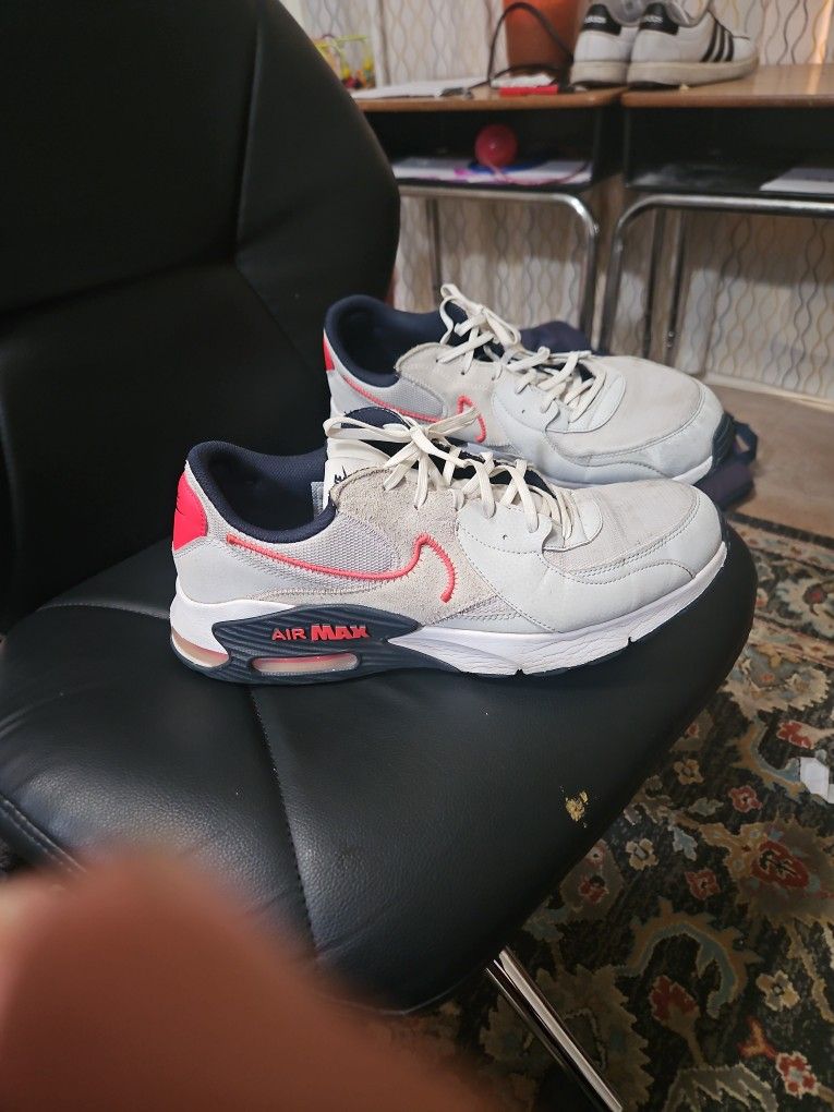 Nike Air Max Size 13