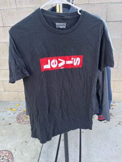 Levi’s Tee Shirt Men’s Size M