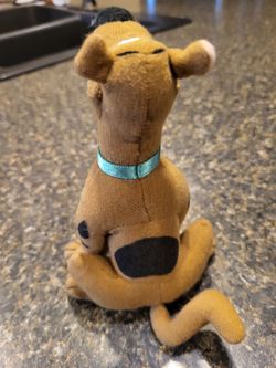 Scooby Doo small plush stuffie WB Shield