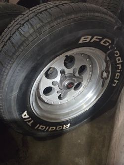 Super nice very rare find 6 lugs aluminum rims