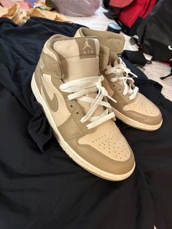 Air Jordan 1s