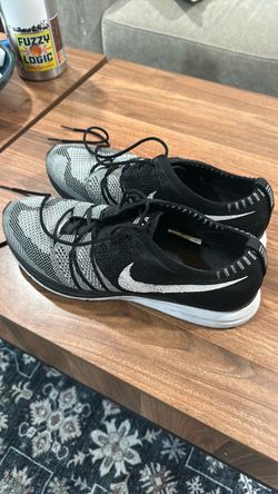 Nike Flyknit Trainer Size 9