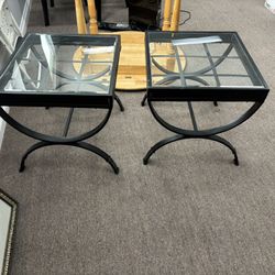 (2) End Tables 24”X22”X21.5”