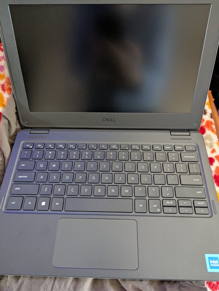 NEW, $330 Laptop! Dell Latitude 3140