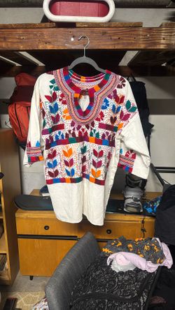 MILPA WOMEN OAXACAN FRIDA HANDMADE EMBROIDERED MEXICAN