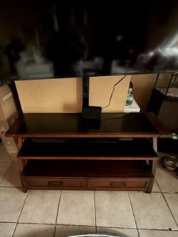 Tv Table With Tv Mount