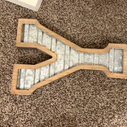 Farmhouse Letters And Wall Art 