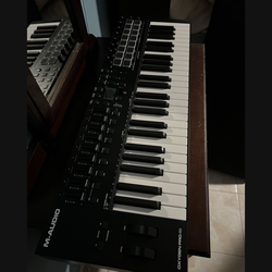M Audio Oxygen Pro Keyboard