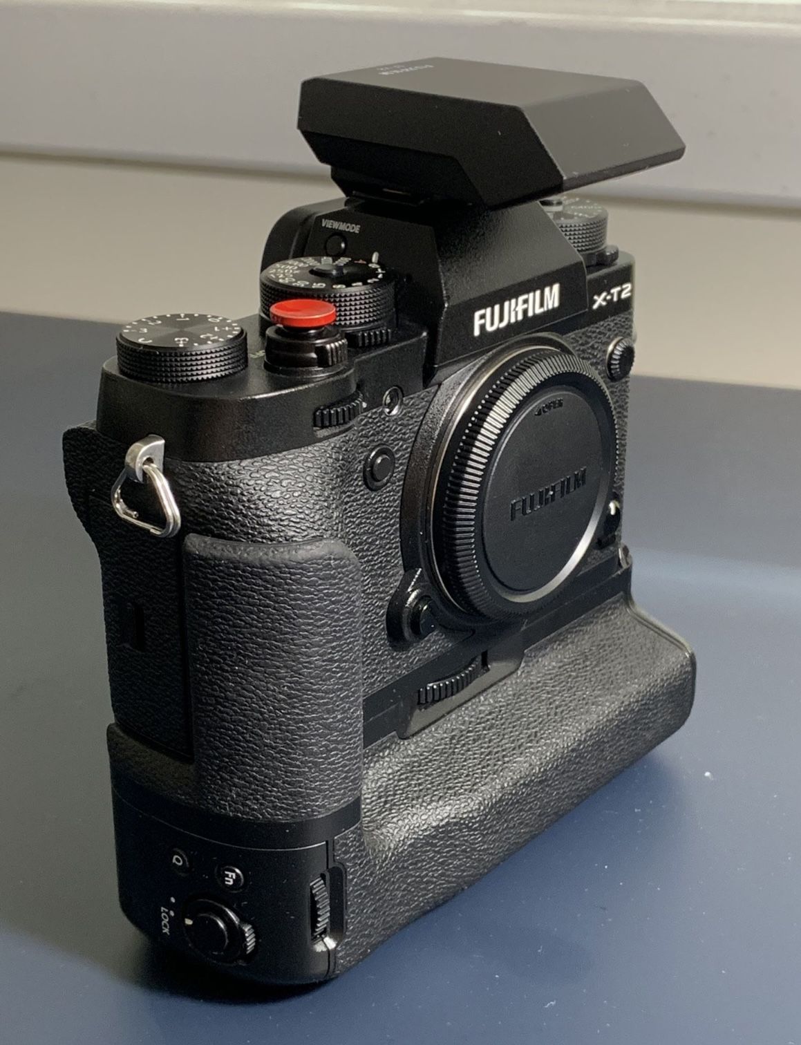 Fujifilm X-T2 Mirrorless Camera with Batteries Grip