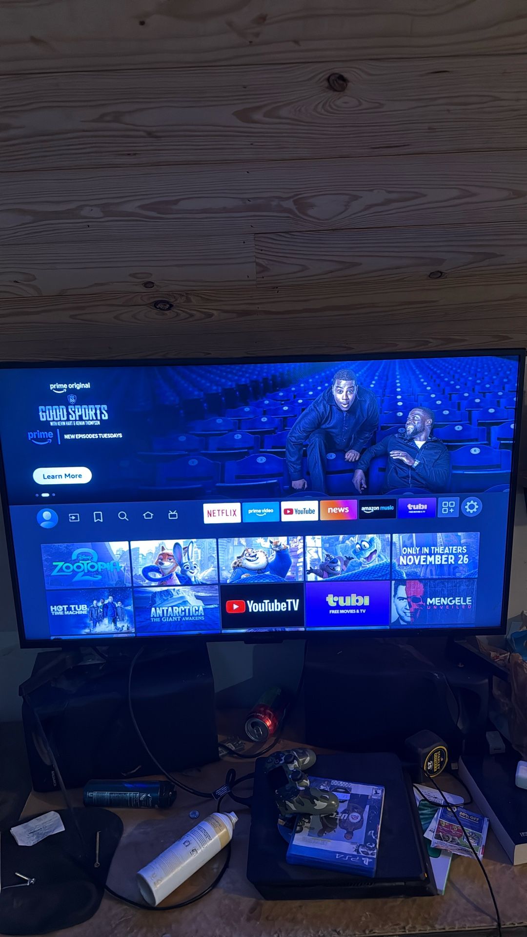 Like New 43 Inch Insignia Amazon Fire Flat Screen TV (missing Remote) 