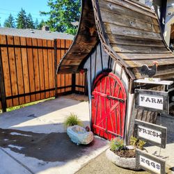 Chicken Coop -7' Tall - Free Delivery Within A Reasonable Distance From Spanaway 