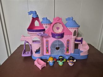 Fisher Price Little People Disney Princess Magical Lights & Dancing Castle