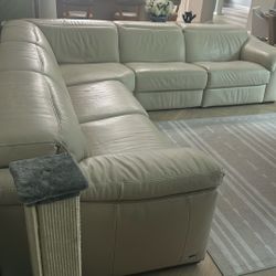 Natuzzi Premium Leather Sectional 