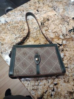 Dooney & Bourke Hand Bag