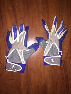 Nike baseball batting gloves size large