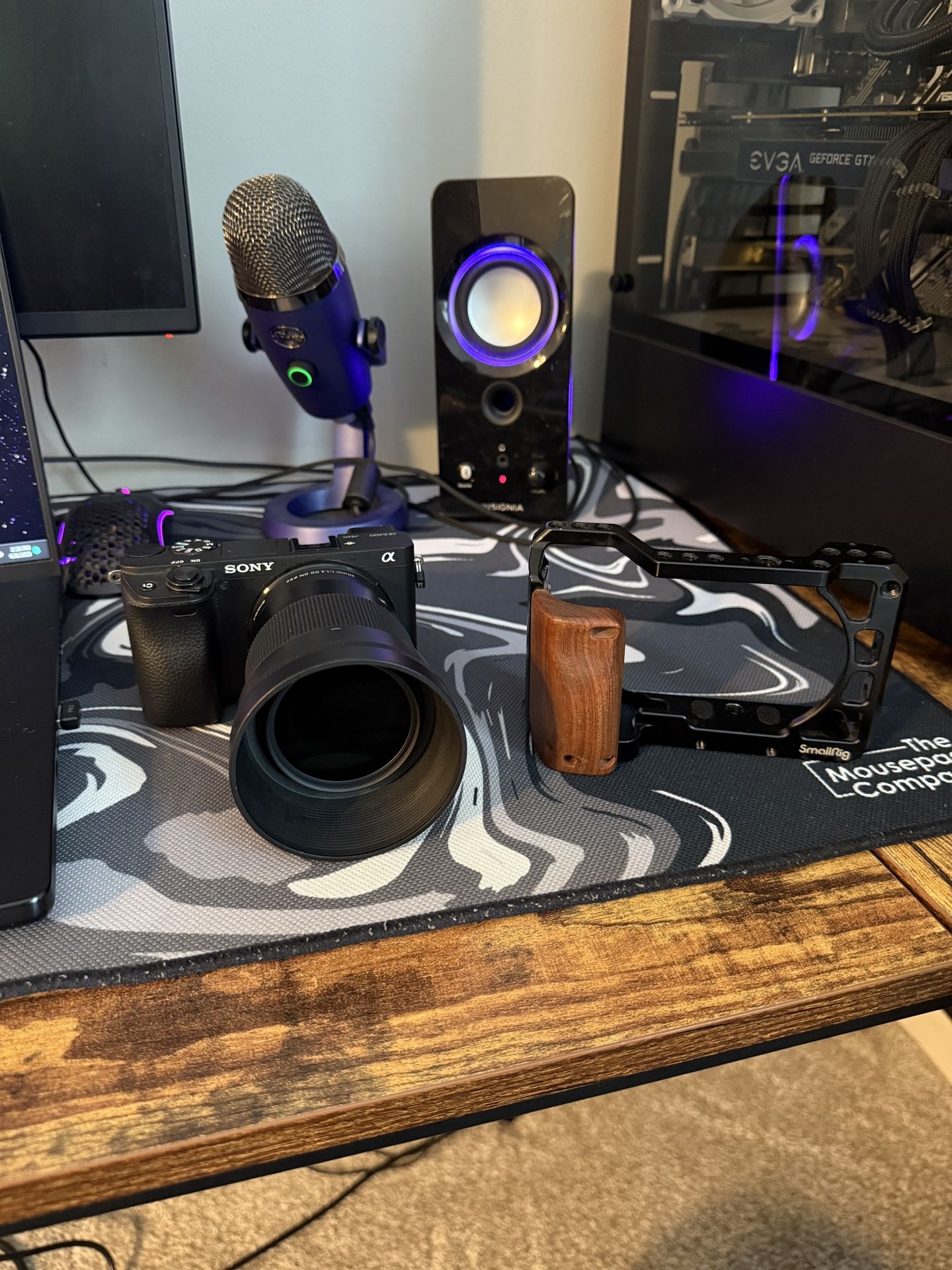 Sony A6400