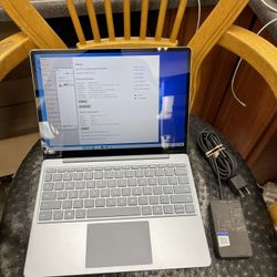 Microsoft - Surface Laptop Go - 12.4" Touch-Screen - Intel 10th Generation Core i5 - 8GB Memory - 128GB Solid State Drive - Ice Blue Laptop Notebook P