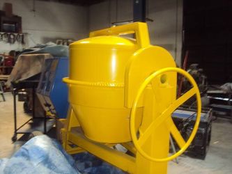 9 CU ft CEMENT MIXER Gas