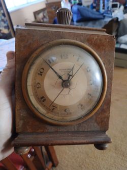 Hammond Synchronous Antique Mantel Clock