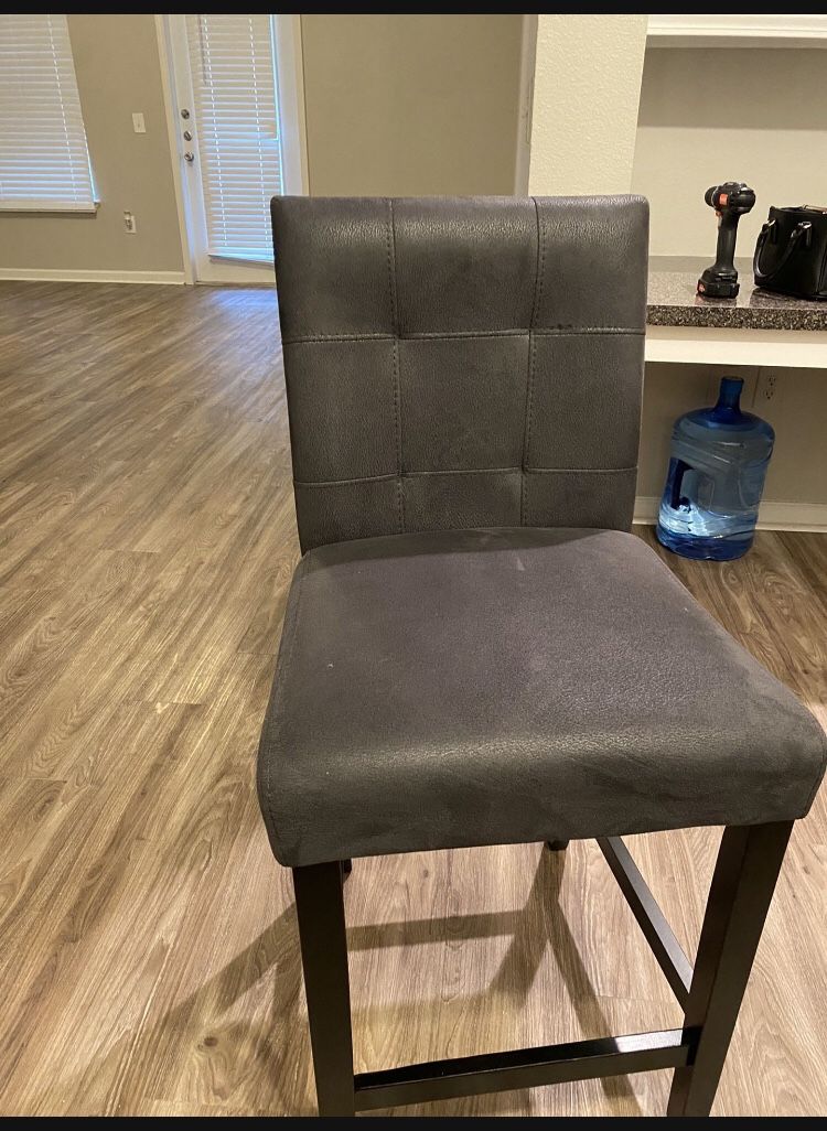 Gray Garvine Counter Height Dining Set