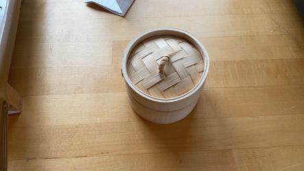 Cute squishy dumpling container