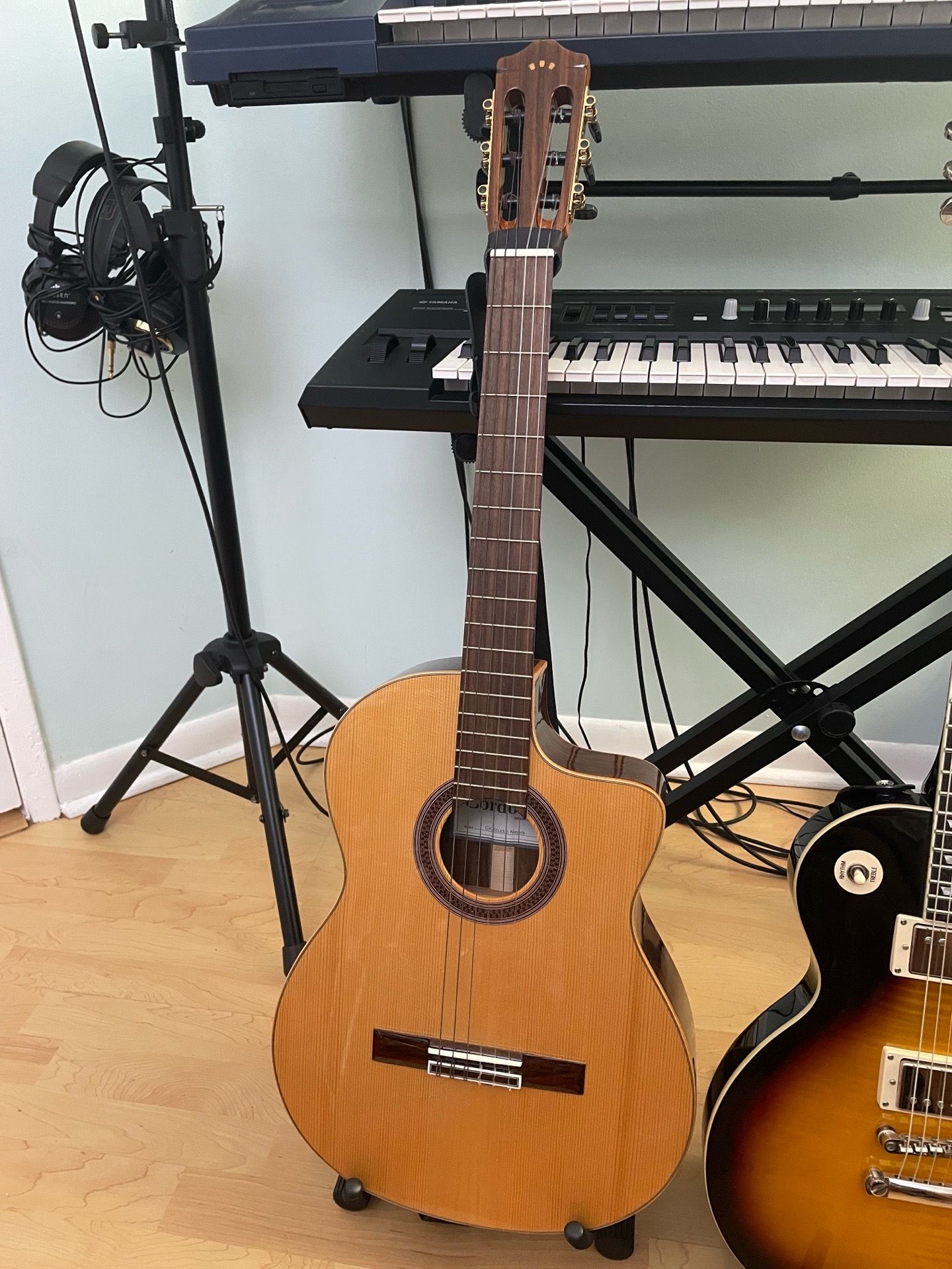Cordoba GK Studio Negra with case