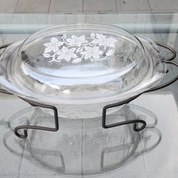 Princess House 3 Qt Casserole Dish With Lid - PLUS Metal Rack Holder