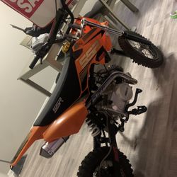 Brand New Dirt bike 