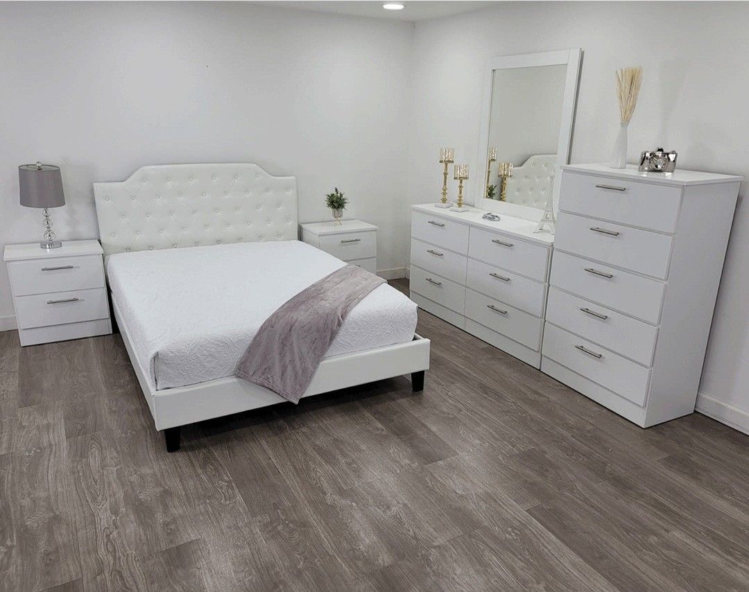 Bedroom Set ( Juego De Cuarto)🌟Sold separately too🌟Fast delivery