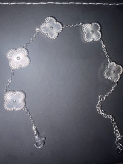 clover bracelet