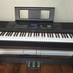 Yamaha DGX 650 Portable Piano With Stand