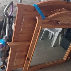 Bed set decor and matching mirror