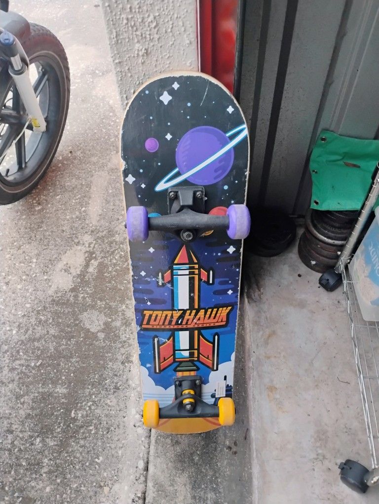 Tony Hawk Signature Series Skateboard 