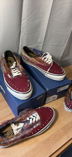 Vans Ibiza size 9.5 and size 10 sold out exclude boutique red pair