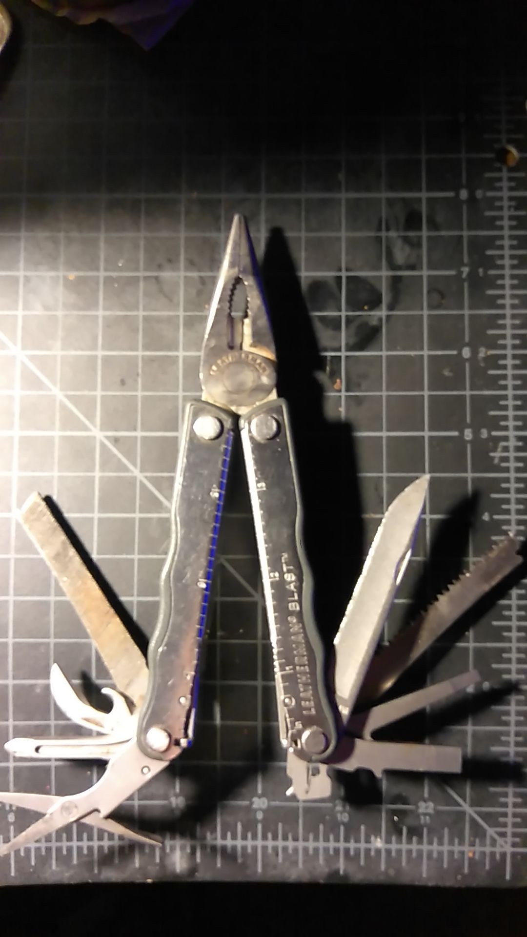 LEATHERMAN BLAST MULTI-TOOL